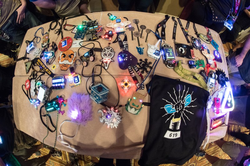 Hacker badges of Defcon 2017 (25)